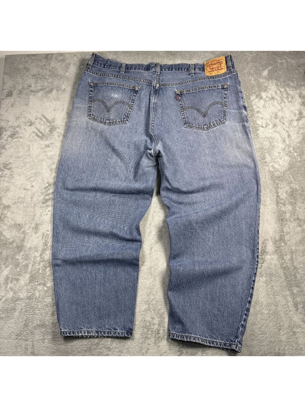 Y2K Grunge Levis 560 Comfort Fit Tapered Leg Jeans Mens 44x28 Faded Light Wash